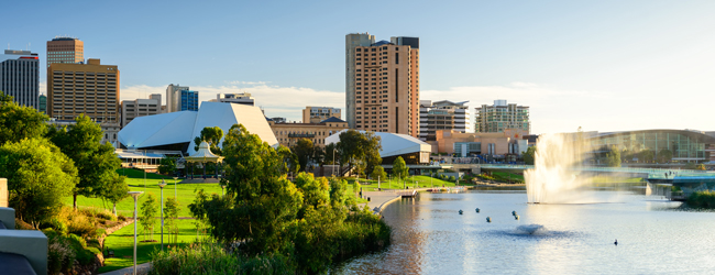 LISA-Sprachreisen-Erwachsene-Englisch-Australien-Adelaide-Stadt-Sehenswuerigkeiten-Fluss