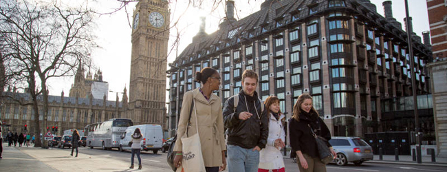 LISA-Sprachreisen-Erwachsene-Englisch-England-London-Central-Camden-Big-Ben-Spaziergang