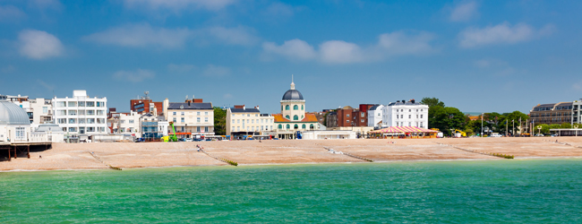 LISA-Sprachreisen-Erwachsene-Englisch-England-Worthing-Stadt-Strand-Promenade-Sonne