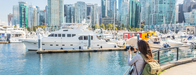 LISA-Sprachreisen-Erwachsene-Englisch-Kanada-Vancouver-Waterfront-Hafen-Boote-Skyline-Fotos