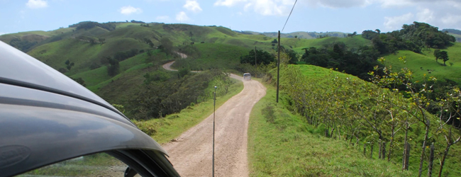 LISA-Sprachreisen-Erwachsene-Spanisch-Costa-Rica-San-Jose-Heredia-Ausflug-Vulkan-Strasse-Landschaft