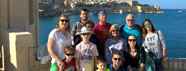 LISA-Sprachreisen-Familien-Englisch-Malta-San-Gwann-Ausflug-Bucht-Meer-Aussicht