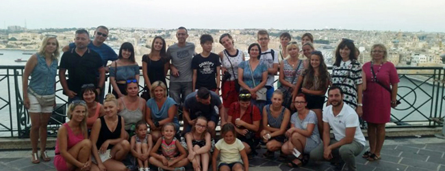 LISA-Sprachreisen-Familien-Englisch-Malta-San-Gwann-Ausflug-Familien-Sehenswuerdigkeiten-Meer