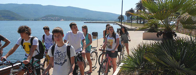 LISA-Sprachreisen-Schueler-Italienisch-Italien-Orbetello-Freizeit-Ausflug-Fahrrad-Promenade